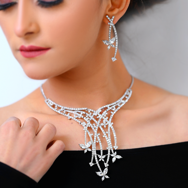 Frost Vines white gold necklace embedded with Fifth Element crystals (NK 005)