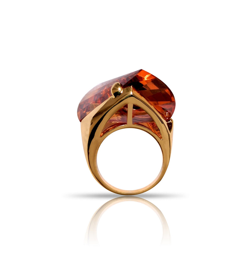 Phoenix gold plated ring with single piece of fine crystal (RG 027)